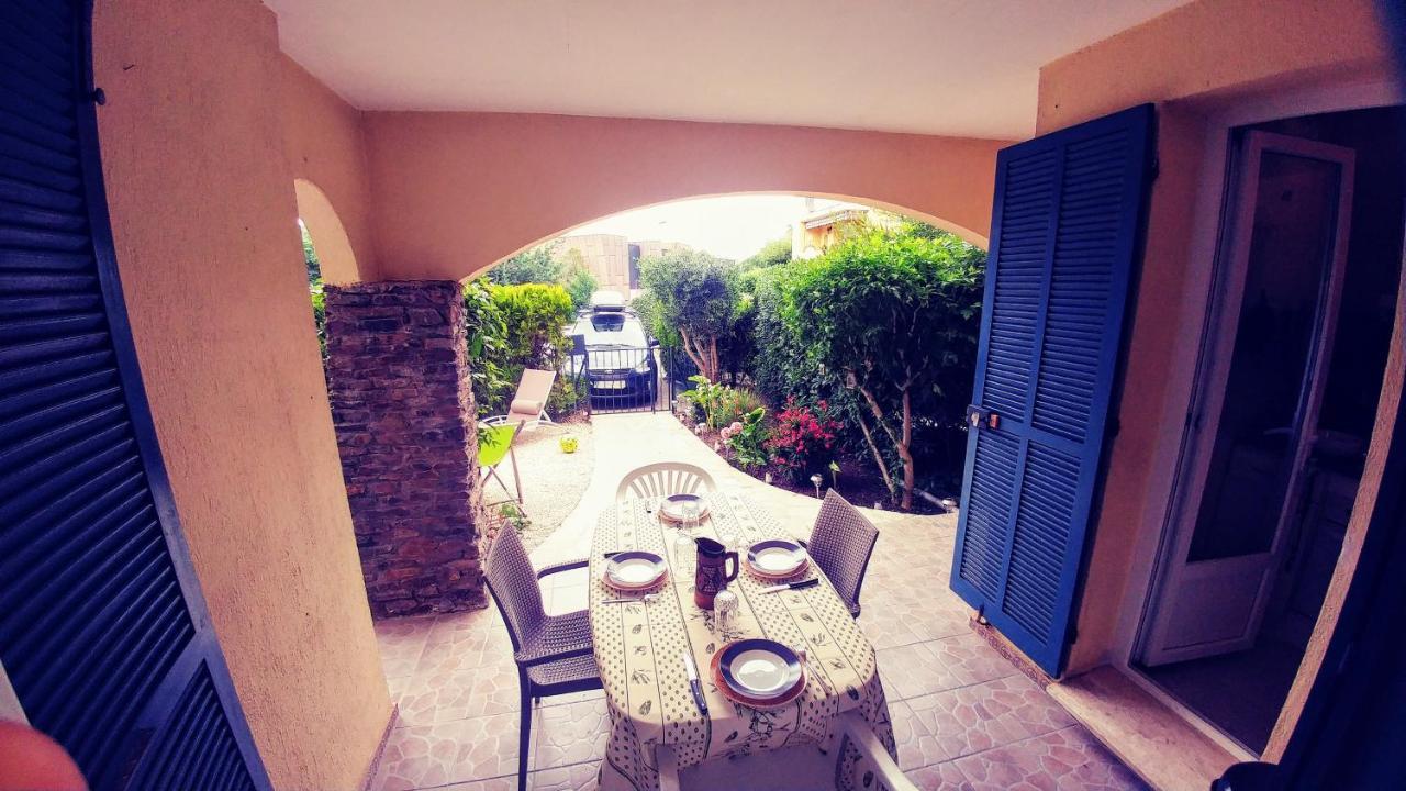 Agreable T3 Avec Jardin Et Parking Prive, A 350M Du Centre Ville Et Des Plages, Wifi, Remise Supplementaire De 10 Pourcent Pour Une Location A La Semaine Cavalaire-sur-Mer Εξωτερικό φωτογραφία